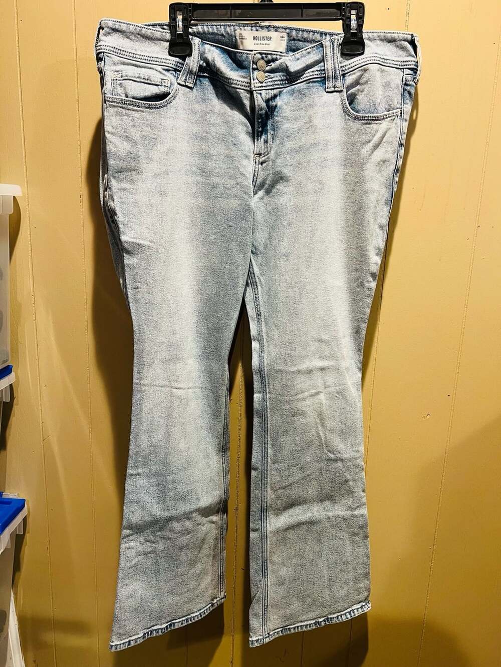 Hollister Low-Rise Boot Jeans Size 18L Long W34